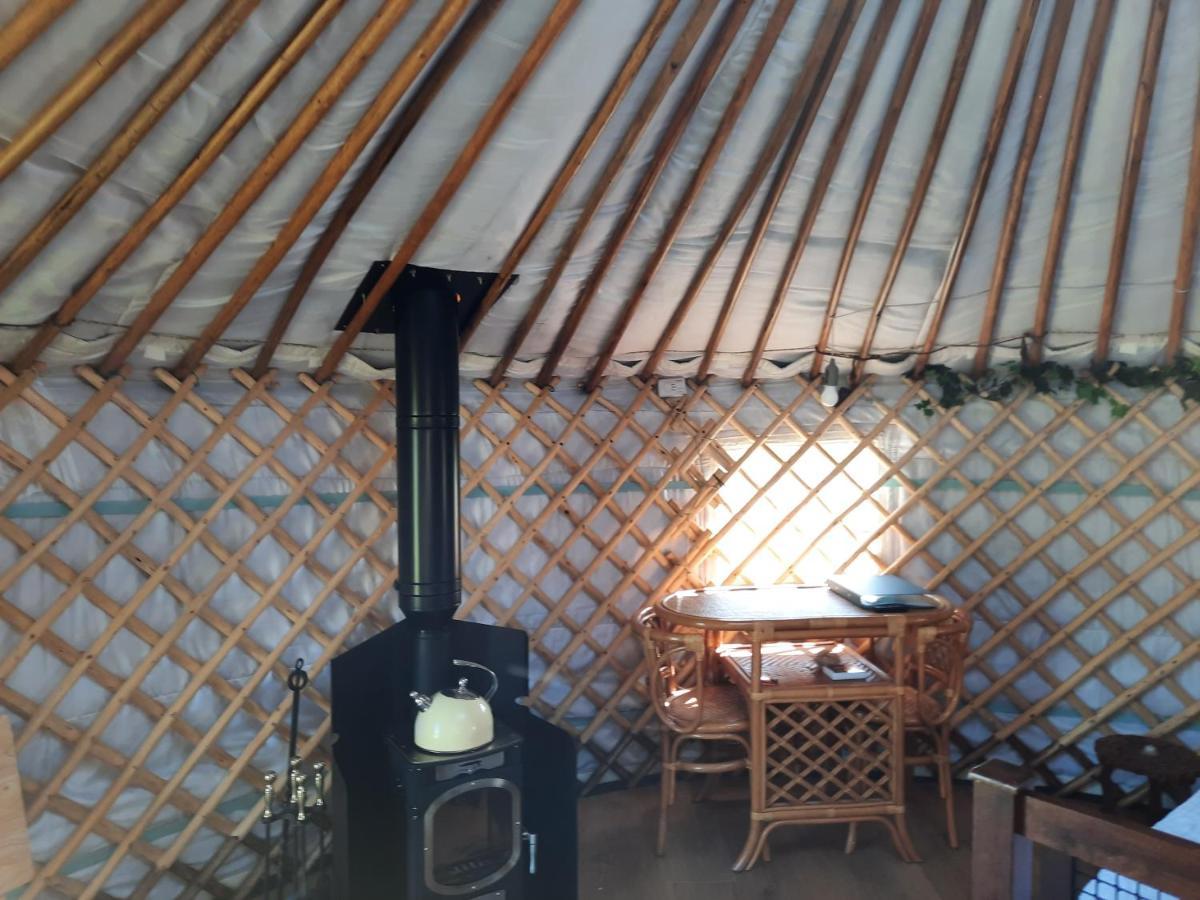 Campsite Cranfield Retreat & Glamping & Hobbit House Long Melford