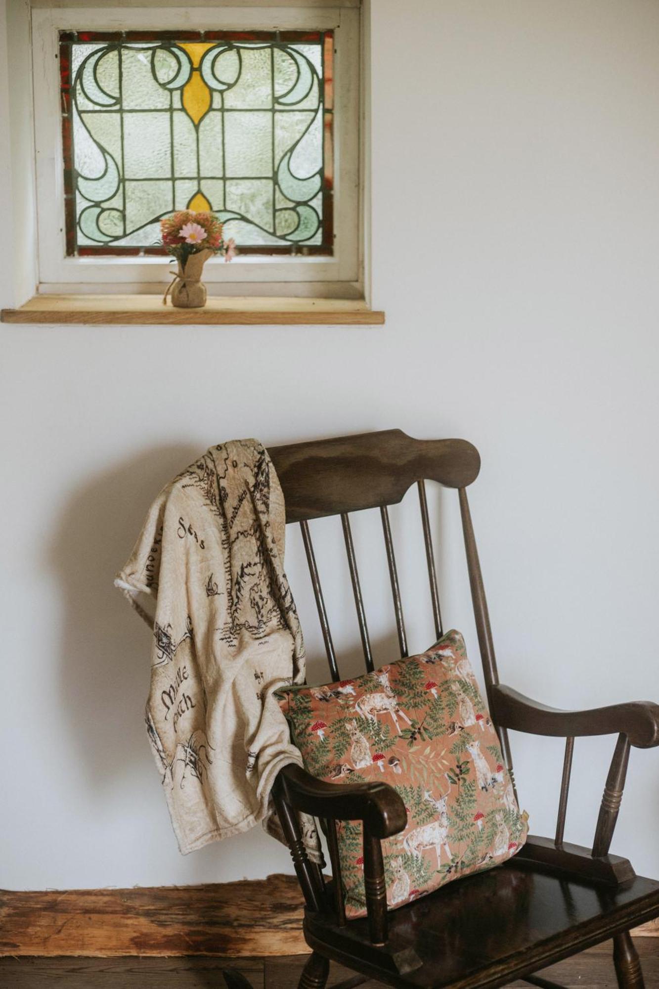 Cranfield Retreat & Glamping & Hobbit House * Long Melford